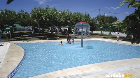 piscina las dos columnas