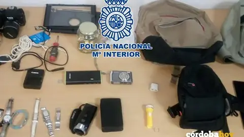 material Polic&iacute;a Nacional