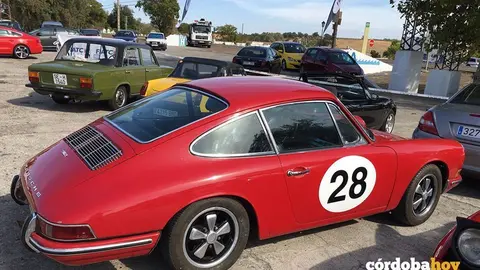 Porsche cl&aacute;sico en La Carlota