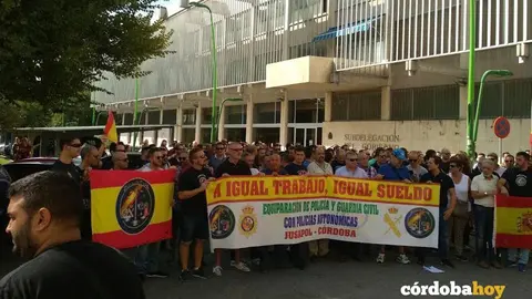 equiparaci&oacute;n salarial entre polici&aacute;s y guardias civiles