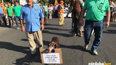 Manifestaci&oacute;n en defensa de la caza y la pesca