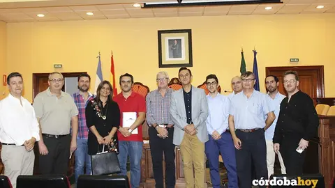 Reuni&oacute;n del Ayuntamiento lucentino con empresarios de la madera
