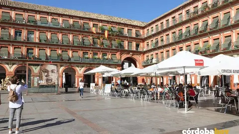 Veladores en la Plaza de La Corredera 2