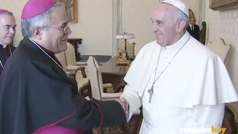 El Papa Francisco con el obispo de C&oacute;rdoba