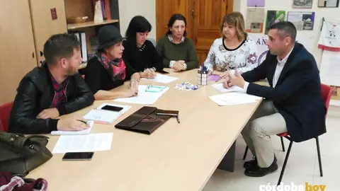 Reuni&oacute;n entre la AUGC y la Plataforma Contra la Violencia a las Muejres en C&oacute;rdoba