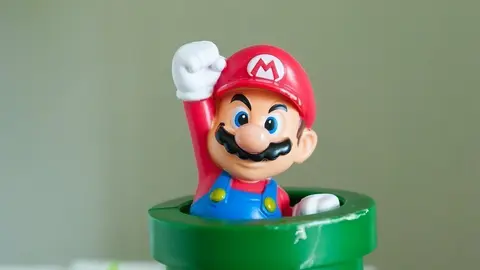 Super Mario