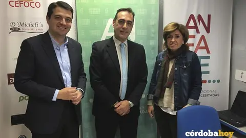 Miembros del PP con representantes de Anfane