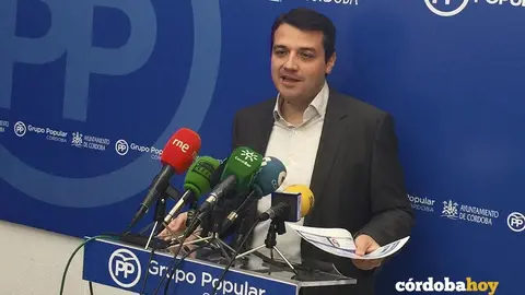 El portavoz del PP en el Ayuntamiento, José María Bellido