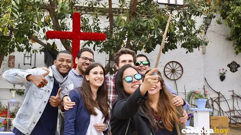 Turistas visitando las Cruces de Mayo, en una imagen de archivo