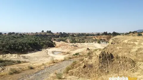 lagos en la zona del pol&iacute;gono de Pedroche