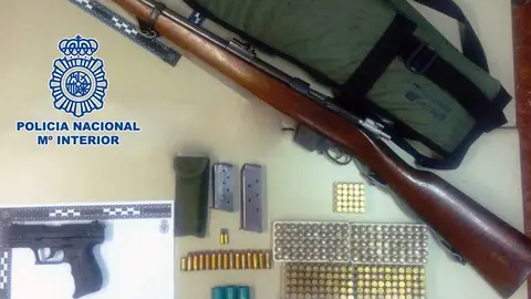 POlic&iacute;a