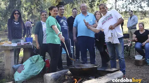 Tradicional perol por San Rafael en Los Villares