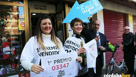 Doble premio de Navidad en la Avenida de Barcelona