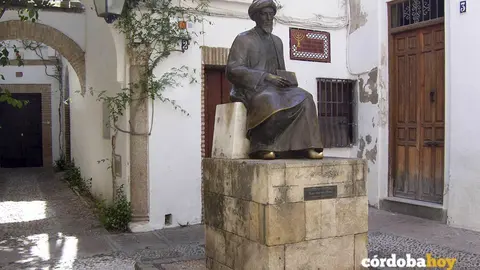 Estatua de Maim&oacute;nides en C&oacute;rdoba 1