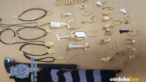 Material de joyer&iacute;a recuperado de un robo por la Polic&iacute;a Nacional