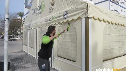 Uno de los quioscos de caracoles que se preparan para el d&iacute;a 22
