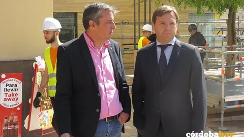 Encuentro entre la Junta y la Agrupaci&oacute;n para hablar de la Carrera Oficial 4