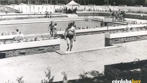 Piscina Muncipal de C&oacute;rdoba en 1963