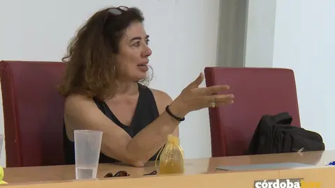 Chus Guti&eacute;rrez en el taller de gui&oacute;n de Izn&aacute;jar