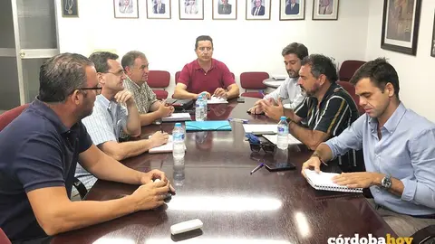 Encuentro entre hosteleros y asociaciones vecinales de C&oacute;rdoba