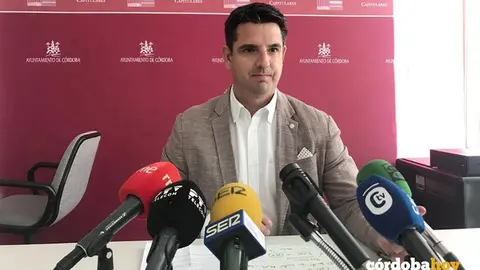 Pedro Garcia, portavoz e IU en el Ayuntamiento de C&oacute;rdoba