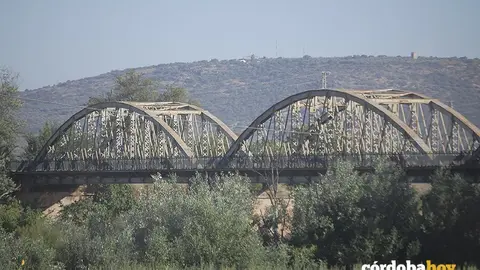 Puente de Hierro en Villa del R&iacute;o