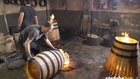 Fabricaci&oacute;n de toneles en Montilla