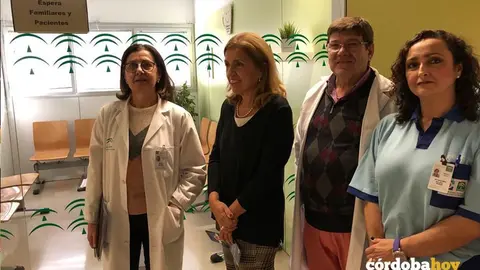 Responsables de los distritos sanitarios implicados junto a Mar&iacute;a Jes&uacute;s Botella