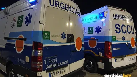 Ambulancias en un servicio nocturno en la capital cordobesa
