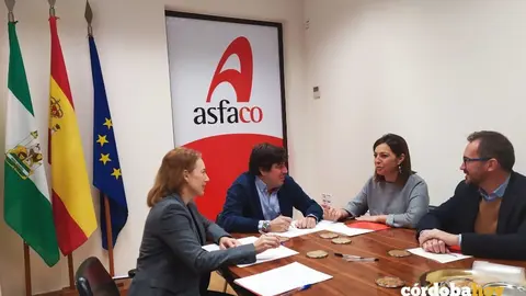 Reuni&oacute;n entre el Psoe y Asfaco
