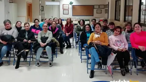 Los trabajadores del centro de salud de Bujalance