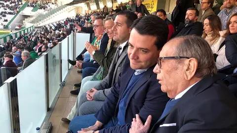 Jos&eacute; Mar&iacute;a Bellido con Rafael Campanero en el palco