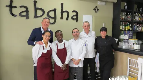 Parte del equipo de Tabgha, con Erica G&oacute;mez, Bakary Kone y David Plaza en primera fila