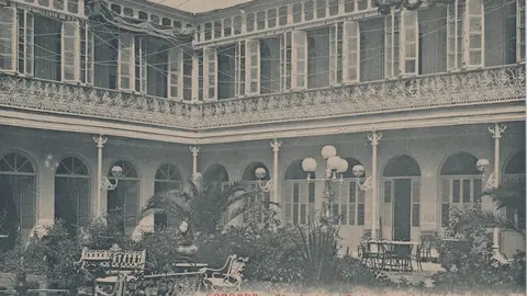 Postal antigua del C&iacute;rculo de la Amistad. ARCHIVO MUNICIPAL