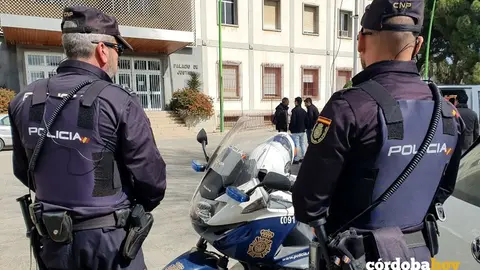Agentes motorizados de la Polic&iacute;a Nacional de C&oacute;rdoba