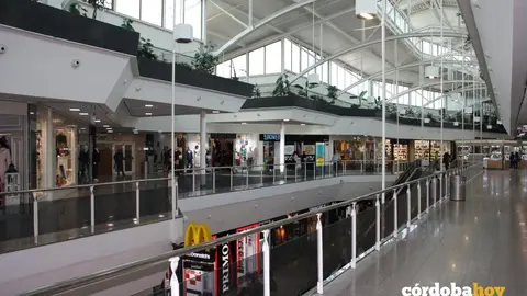 Centro Comercial el Arc&aacute;ngel