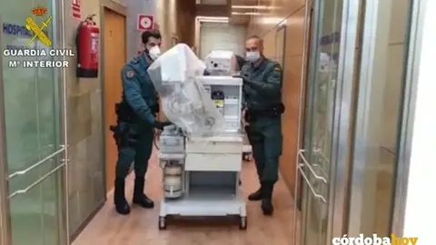 Respiradores trasladados por la Guardia Civil