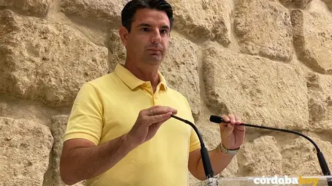 Pedro Garc&iacute;a, en la nueva sala de prensa del Ayuntamiento
