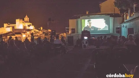 La Muestra Internacional de Cine Lago de Izn&aacute;jar