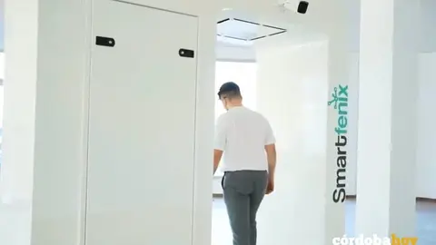 Cabina de control de acceso dise&ntilde;ada por una empresa cordobesa, Smartf&eacute;nix