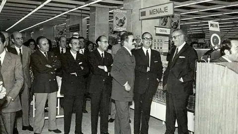Inauguraci&oacute;n de Simago en C&oacute;rdoba en 1972, del grupo 'Historia de C&oacute;rdoba en im&aacute;genes'