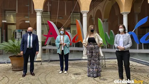 MODA JUANA MART&Iacute;N