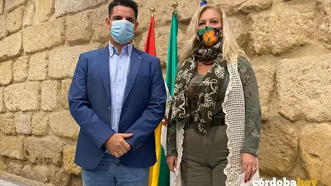Pedro Garc&iacute;a y Cristina Pedrajas