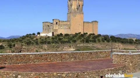 Vista del Castillo de Belalc&aacute;zar