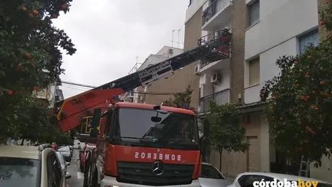 Anciano calle bomberos