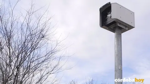 Un radar de tr&aacute;fico