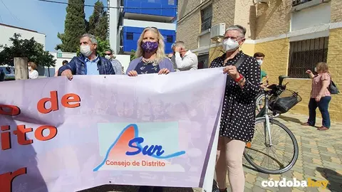 Cristina Pedrajas junto a Juana P&eacute;rez en la reivindicaci&oacute;n de La Normal