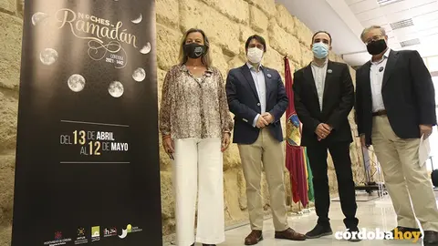 Isabel Alb&aacute;s, Antonio de Diego, Javier Ros&oacute;n y Rafael P&eacute;rez de la Concha