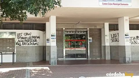 Pintadas en el centro c&iacute;vico de Fuensanta