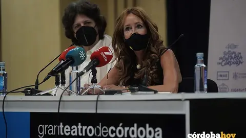 Mari&aacute;n Aguilar en la presentaci&oacute;n del concierto inaugural
